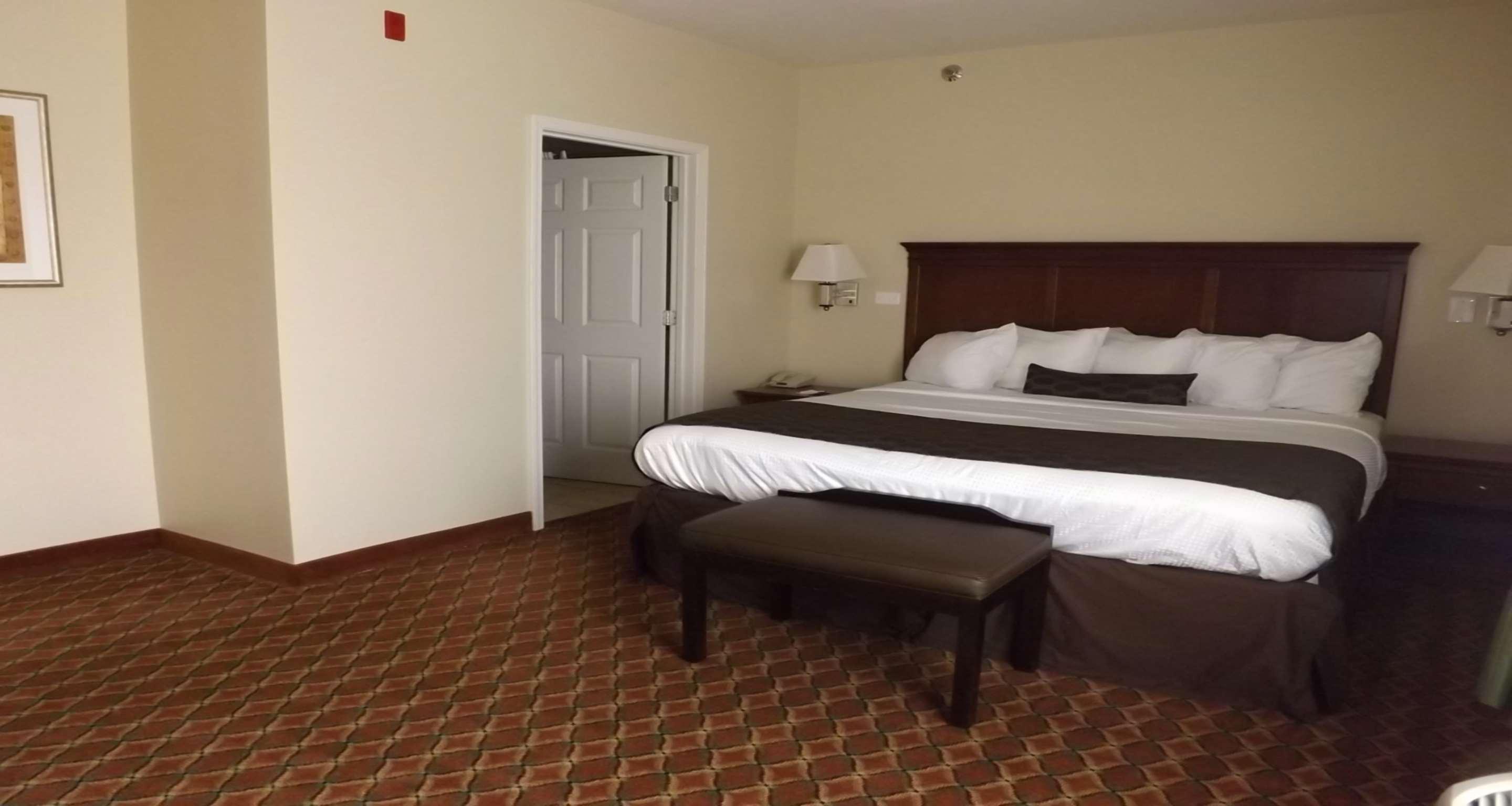 Best Western Plus MidAmerica Hotel Mascoutah Exterior foto
