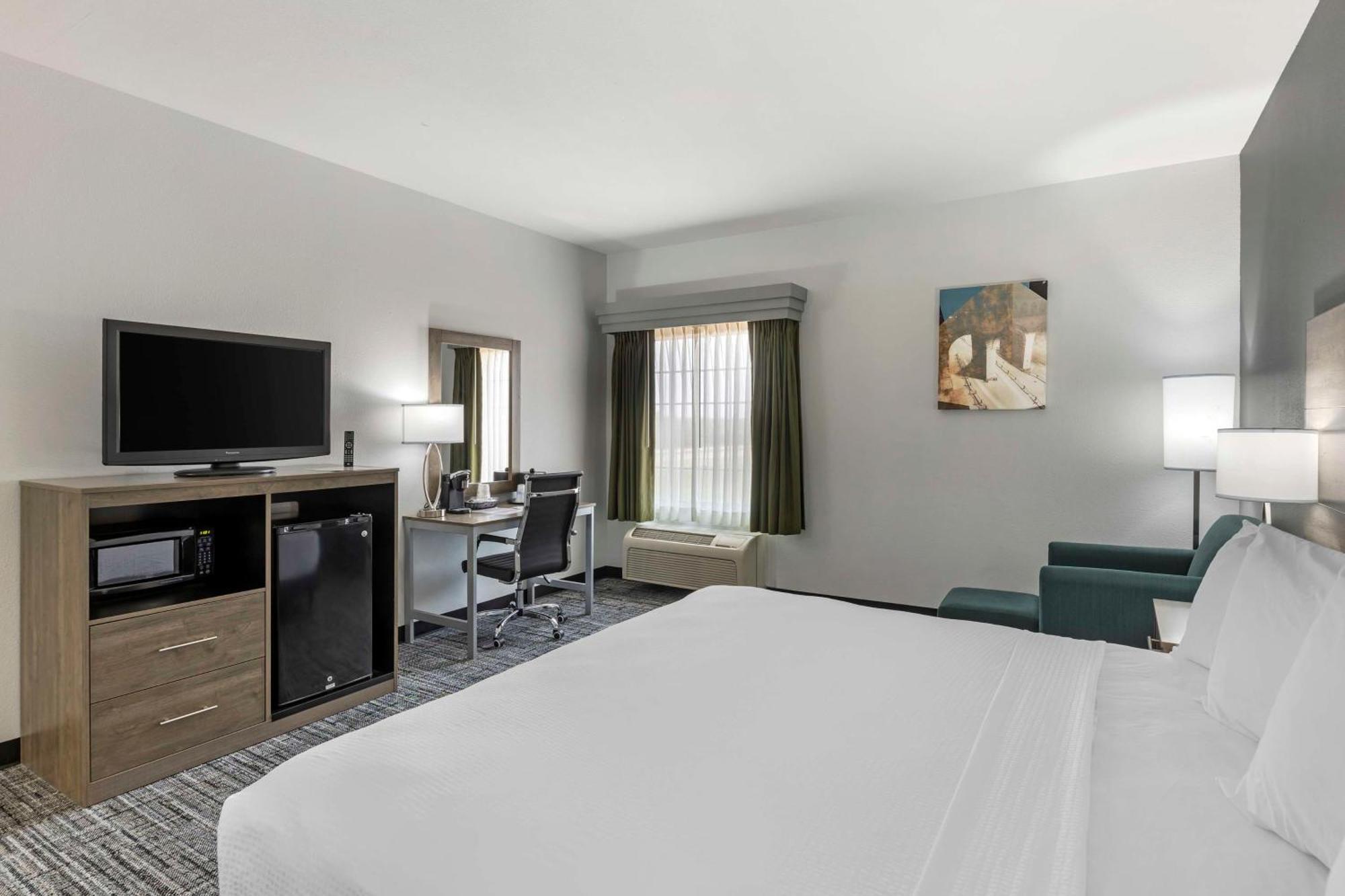 Best Western Plus MidAmerica Hotel Mascoutah Exterior foto